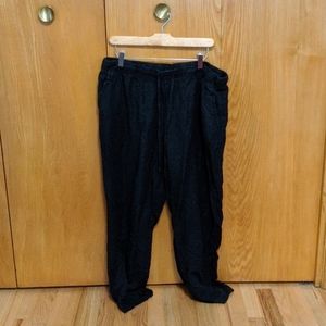 Black Linen Capris